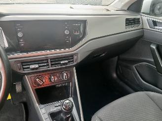 Volkswagen Polo Polo VI (AW1) Hatchback 5-drs 1.0 TSI 12V (CHZL) [70kW]  (06-2017/...)= picture 14