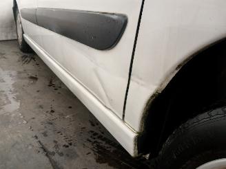 Peugeot Expert Expert (G9) Van 2.0 HDi 120 (DW10UTED4(RHG)) [88kW]  (10-2008/12-2011)= picture 22