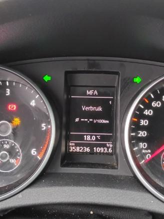 Volkswagen Golf Golf VI (5K1) Hatchback 1.6 TDI 16V (CAYC(Euro 5)) [77kW]  (02-2009/11=
-2012) picture 2