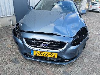 Volvo V-40 V40 (MV) Hatchback 5-drs 1.6 D2 (D4162T) [84kW]  (03-2012/12-2016) picture 22