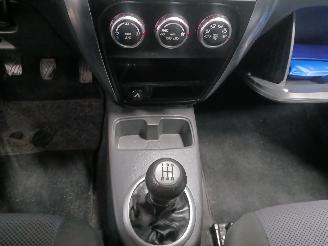 Fiat Sedici Sedici (189) SUV 1.6 16V Emotion 4x4 (M16A) [79kW]  (06-2006/10-2009) picture 16