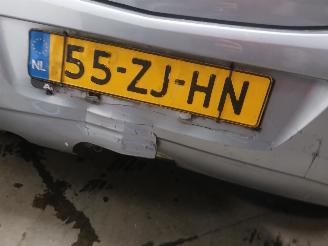 Opel Corsa Corsa D Hatchback 1.4 16V Twinport (Z14XEP(Euro 4)) [66kW]  (07-2006/0=
8-2014) picture 24