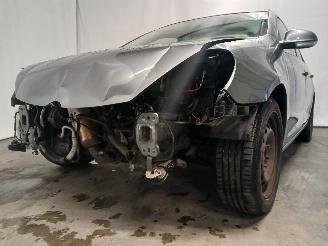 damaged passenger cars Volkswagen Golf Golf VI (5K1) Hatchback 1.2 TSI BlueMotion (CBZB) [77kW]  (11-2008/11-=
2012) 2011/9