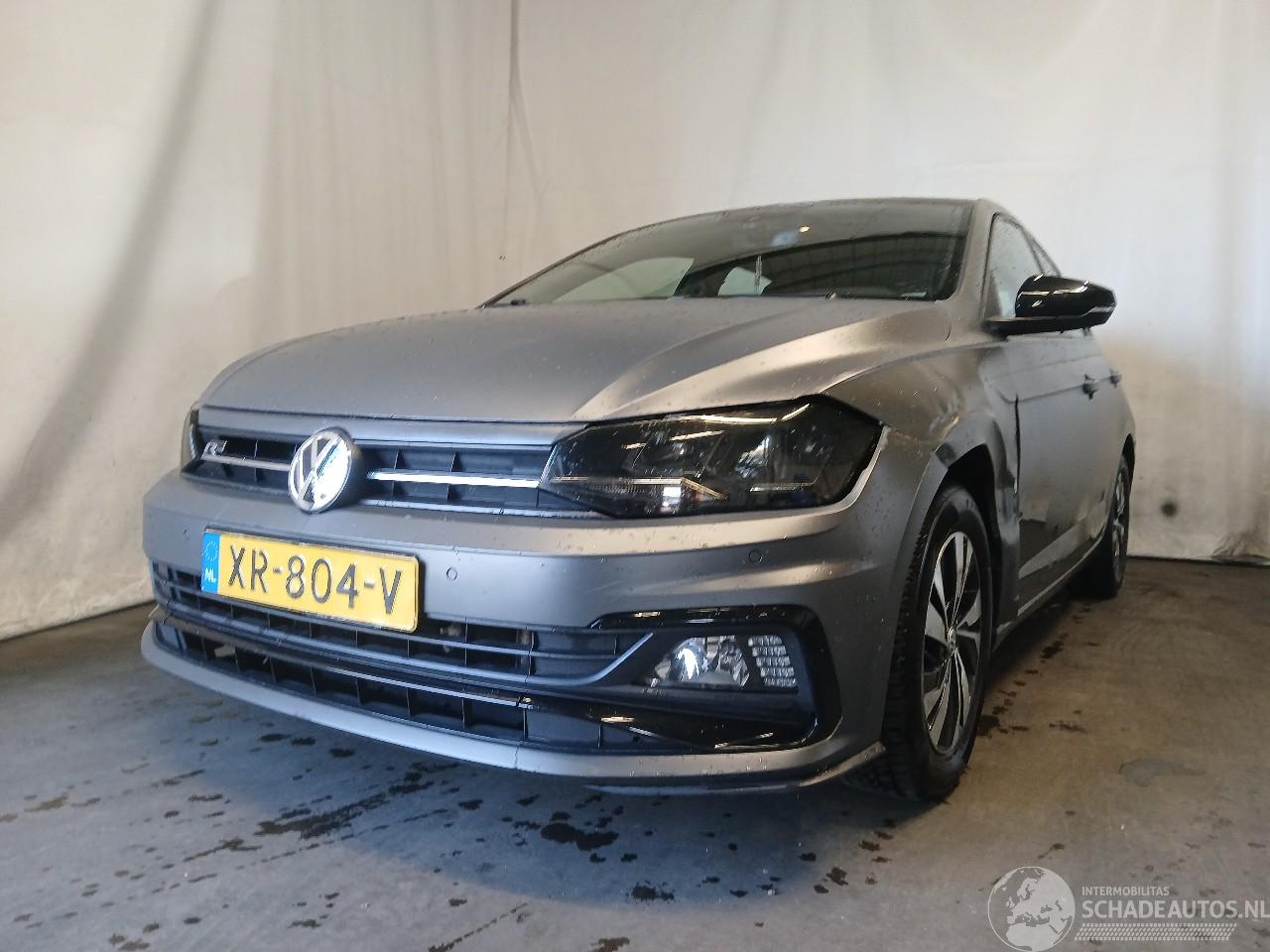 Volkswagen Polo Polo VI (AW1) Hatchback 5-drs 1.0 TSI 12V (DUSB) [70kW]  (06-2017/...)=