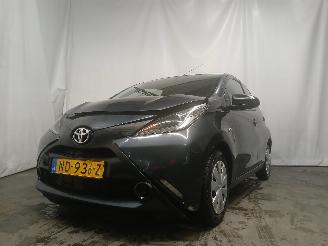 škoda osobní automobily Toyota Aygo Aygo (B40) Hatchback 1.0 12V VVT-i (1KR-FE) [51kW]  (05-2014/06-2018) 2017/1