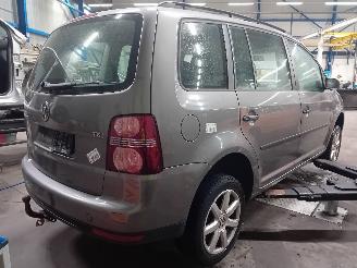 Volkswagen Touran Touran (1T1/T2) MPV 1.4 16V TSI 140 (BMY) [103kW]  (02-2006/05-2010) picture 3