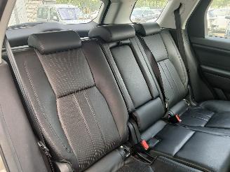 Land Rover Discovery Discovery Sport (LC) Terreinwagen 2.0 TD4 180 16V (204DTD(AJ20D4)) [13=
2kW]  (06-2015/...) picture 10