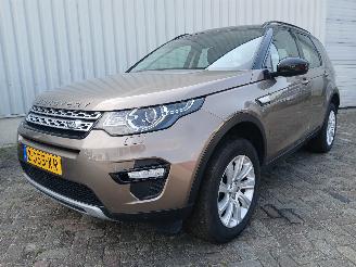 Land Rover Discovery Discovery Sport (LC) Terreinwagen 2.0 TD4 180 16V (204DTD(AJ20D4)) [13=
2kW]  (06-2015/...) picture 3