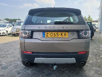 Land Rover Discovery Discovery Sport (LC) Terreinwagen 2.0 TD4 180 16V (204DTD(AJ20D4)) [13=
2kW]  (06-2015/...) picture 6