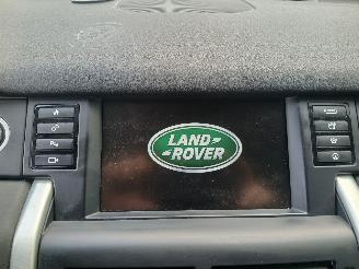 Land Rover Discovery Discovery Sport (LC) Terreinwagen 2.0 TD4 180 16V (204DTD(AJ20D4)) [13=
2kW]  (06-2015/...) picture 21