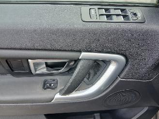 Land Rover Discovery Discovery Sport (LC) Terreinwagen 2.0 TD4 180 16V (204DTD(AJ20D4)) [13=
2kW]  (06-2015/...) picture 14