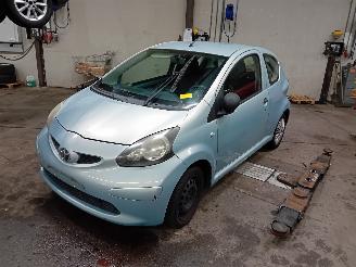 Autoverwertung Toyota Aygo Aygo (B10) Hatchback 1.0 12V VVT-i (1KR-FE) [50kW]  (07-2005/05-2014) 2007/7
