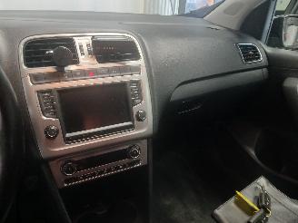 Volkswagen Polo Polo V (6R) Hatchback 1.4 TDI (CUSA(Euro 6)) [55kW]  (03-2014/10-2017)= picture 17