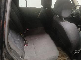 Land Rover Freelander Freelander Hard Top Terreinwagen 1.8 16V (18K4F) [86kW]  (04-1998/10-2=
006) picture 10