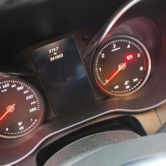 Mercedes C-klasse C (W205) Sedan C-220 2.2 CDI BlueTEC, C-220 d 16V (OM651.921(Euro 6)) =
[125kW]  (02-2014/05-2018) picture 2