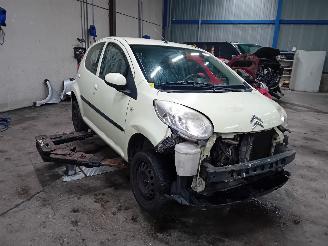 Citroën C1 C1 Hatchback 1.0 12V (384F(CFA)) [50kW]  (06-2005/09-2014) picture 2