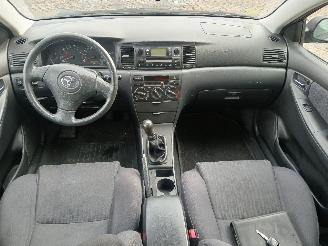 Toyota Corolla Corolla (E12) Hatchback 1.6 16V VVT-i (3ZZFE) [81kW]  (01-2002/12-2006=
) picture 10