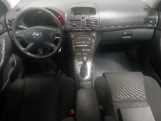 Toyota Avensis Avensis Wagon (T25/B1E) Combi 1.8 16V VVT-i (1ZZFE) [95kW]  (04-2003/1=
1-2008) picture 11