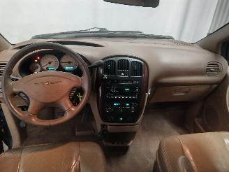 Chrysler Voyager Voyager/Grand Voyager (RG/RS) MPV 3.3 V6 (EGA) [128kW]  (02-2000/12-20=
08) picture 12