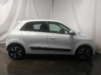 Renault Twingo Twingo III (AH) Hatchback 5-drs 1.0 SCe 70 12V (H4D-400(H4D-A4)) [52kW=
]  (09-2014/...) picture 7