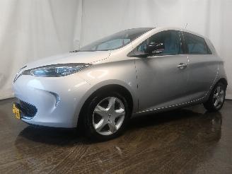 Renault Zoé Zoé (AG) Hatchback 5-drs 46kW (5AM-450(5AM-B4)) [46kW]  (06-2012/...=
) picture 2