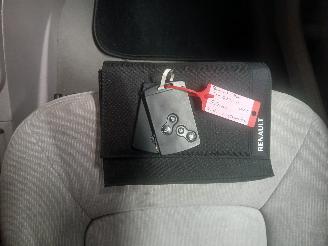 Renault Zoé Zoé (AG) Hatchback 5-drs 46kW (5AM-450(5AM-B4)) [46kW]  (06-2012/...=
) picture 18