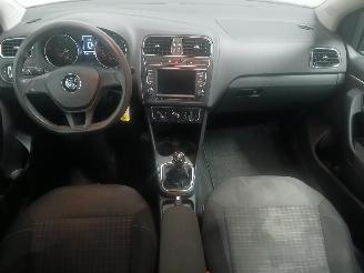 Volkswagen Polo Polo V (6R) Hatchback 1.4 TDI 12V 90 (CUSB(Euro 6)) [66kW]  (02-2014/1=
0-2017) picture 10