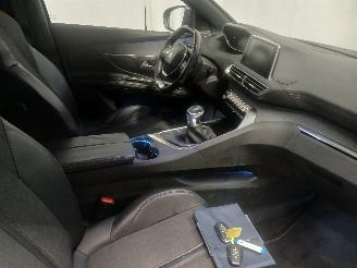 Peugeot 5008 5008 II (M4/MC/MJ/MR) MPV 1.2 12V e-THP PureTech 130 (EB2DTS(HNY)) [96=
kW]  (12-2016/12-2024) picture 9