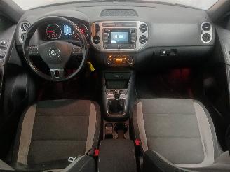 Volkswagen Tiguan Tiguan (5N1/2) SUV 2.0 TDI 16V (CFFB(Euro 5)) [103kW]  (03-2008/07-201=
8) picture 11