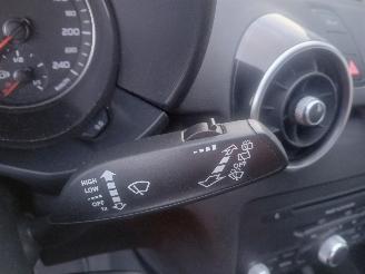 Audi A1 A1 (8X1/8XK) Hatchback 3-drs 1.2 TFSI (CBZA) [63kW]  (05-2010/04-2015)= picture 14