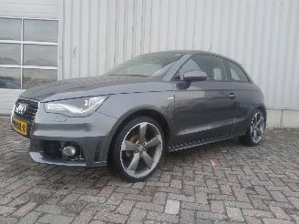 Audi A1 A1 (8X1/8XK) Hatchback 3-drs 1.2 TFSI (CBZA) [63kW]  (05-2010/04-2015)= picture 2