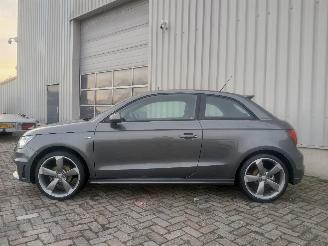 Audi A1 A1 (8X1/8XK) Hatchback 3-drs 1.2 TFSI (CBZA) [63kW]  (05-2010/04-2015)= picture 3