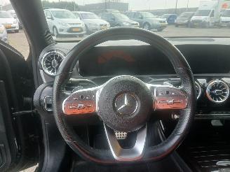 Mercedes A-klasse A Limousine (177.1) Sedan 1.3 A-200 Turbo (M282.914) [120kW]  (09-2018=
/12-2026) picture 18