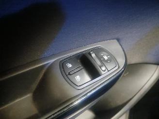 Opel Corsa Corsa E Hatchback 1.0 SIDI Turbo 12V (B10XFT(Euro 6)) [66kW]  (09-2014=
/12-2019) picture 13