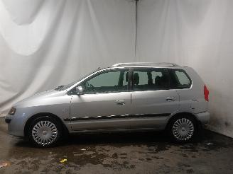 Mitsubishi Space-star Space Star (DG) MPV 1.6 16V (4G18) [72kW]  (01-2001/12-2004) picture 4