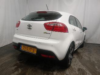 Kia Rio Rio III (UB) Hatchback 1.2 CVVT 16V (G4LA5) [63kW]  (09-2011/12-2017) picture 5