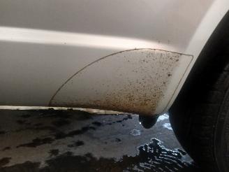 Toyota Yaris Yaris (P1) Hatchback 1.3 16V VVT-i (2SZFE) [64kW]  (04-2002/09-2005) picture 20