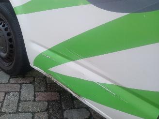 Volkswagen Transporter Transporter T5 Van 1.9 TDi (AXC) [63kW]  (04-2003/11-2009) picture 18