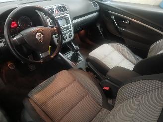 Volkswagen Eos Eos (1F7/F8) Cabrio 1.6 FSI 16V (BLF(Euro 4)) [85kW]  (06-2006/05-2008=
) picture 12