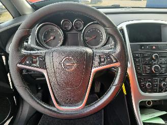 Opel Astra Astra J (PC6/PD6/PE6/PF6) Hatchback 5-drs 1.7 CDTi 16V EcoFLEX 130 (A1=
7DTE(Euro 5)) [96kW]  (07-2011/10-2015) picture 17