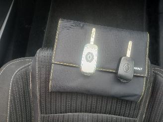 Renault Mégane Megane IV Estate (RFBK) Combi 5-drs 1.3 TCE 115 16V (H5H-470(H5H-B4)) =
[85kW]  (01-2018/...) picture 19