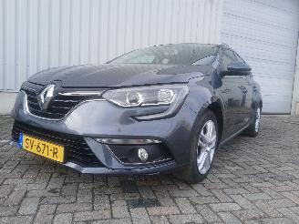  Renault Mégane Megane IV Estate (RFBK) Combi 5-drs 1.3 TCE 115 16V (H5H-470(H5H-B4)) =
[85kW]  (01-2018/...) 2018/6