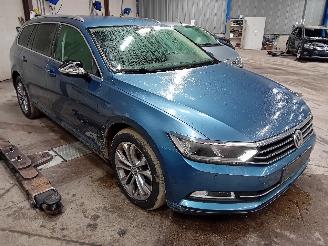 Volkswagen Passat Passat Variant (3G5) Combi 1.6 TDI 16V (DCXA) [88kW]  (08-2014/11-2020=
) picture 2
