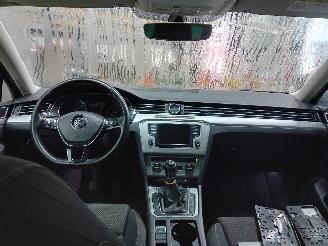 Volkswagen Passat Passat Variant (3G5) Combi 1.6 TDI 16V (DCXA) [88kW]  (08-2014/11-2020=
) picture 5