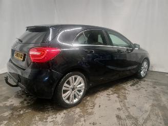 Mercedes A-klasse A (W176) Hatchback 1.6 A-180 16V (M270.910) [90kW]  (09-2012/05-2018) picture 6