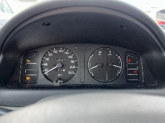 Mazda 323 323 Fastbreak (BJ14) Hatchback 1.6 16V (ZM) [72kW]  (01-2001/09-2003) picture 27