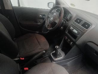 Volkswagen Polo Polo V (6R) Hatchback 1.4 16V (CGGB(Euro 5)) [63kW]  (03-2009/05-2014)= picture 9