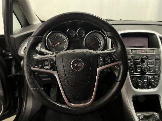 Opel Astra Astra J (PC6/PD6/PE6/PF6) Hatchback 5-drs 1.6 16V (A16XER(Euro 5)) [85=
kW]  (12-2009/10-2015) picture 19