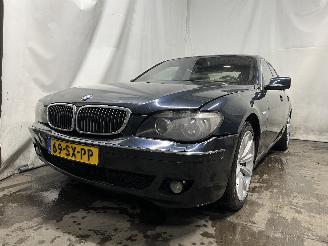 uszkodzony samochody osobowe BMW 7-serie 7 serie (E65/E66/E67) Sedan 745d 4.4 V8 32V (M67-D45) [220kW]  (03-200=
5/08-2005) 2006/6