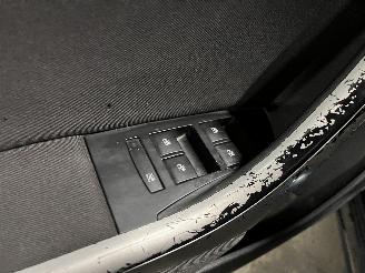 Opel Astra Astra J Sports Tourer (PD8/PE8/PF8) Combi 1.4 16V ecoFLEX (A14XER(Euro=
 5)) [74kW]  (10-2010/10-2015) picture 13